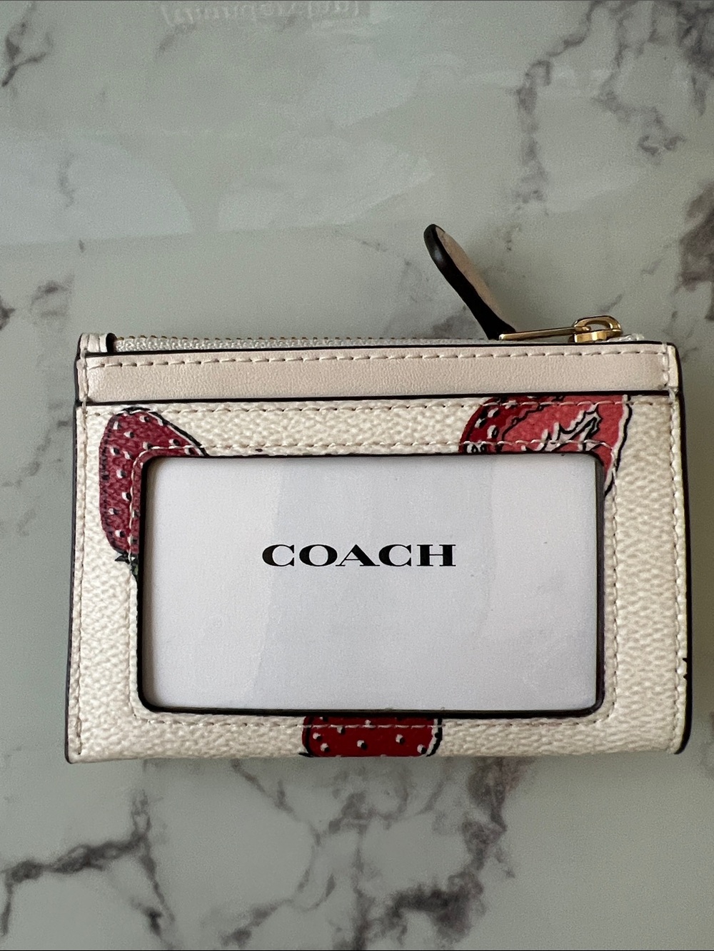 COACH Cream Strawberry Print Card Case with Gold Logo - Picture 2 of 3
